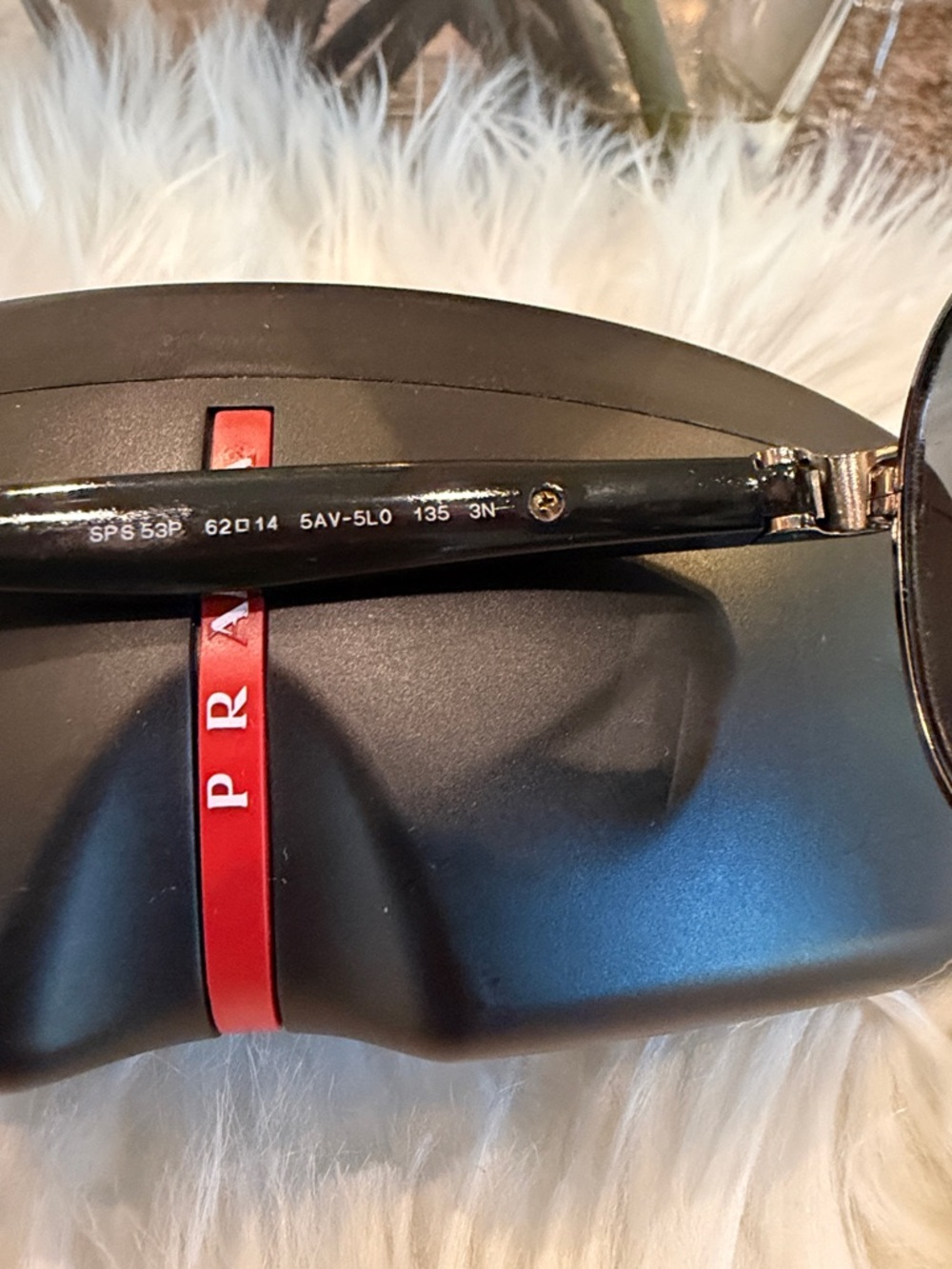 Prada Black PS 53PS Linea Rosa Aviator Sunglasses with Red Logo Case - Picture 9 of 9